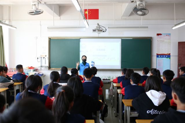 8E1A0201.JPG