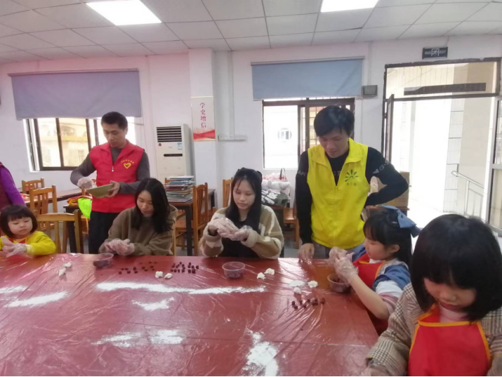 阜沙鎮(zhèn)禁毒信息〔2023〕第27期--“元宵共團(tuán)圓，拒毒享平安”-阜沙鎮(zhèn)開展2023年元宵節(jié)湯圓制作