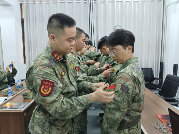 中山市南區(qū)街道等鎮(zhèn)街開展2026年基干民兵入隊訓練