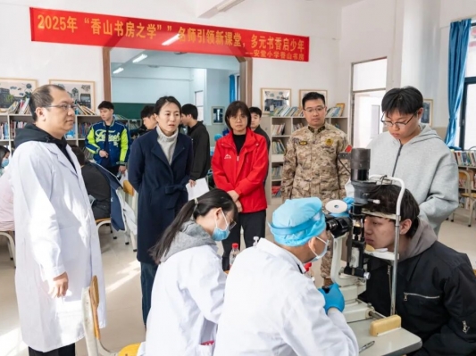 熱血應(yīng)征！大涌百余名青年參加征兵體檢